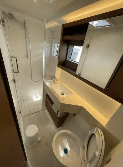 Lagoon 50 - 6 + 2 cab., picture 18