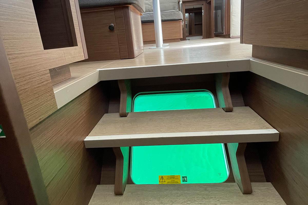 Lagoon 40 - 4 + 2 cab, picture 14