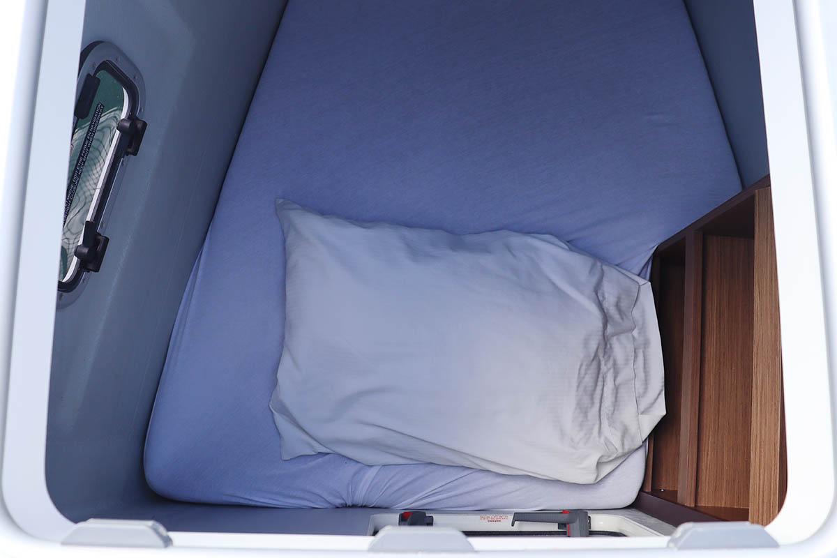 Lagoon 42 - 4 + 2 cab., picture 25