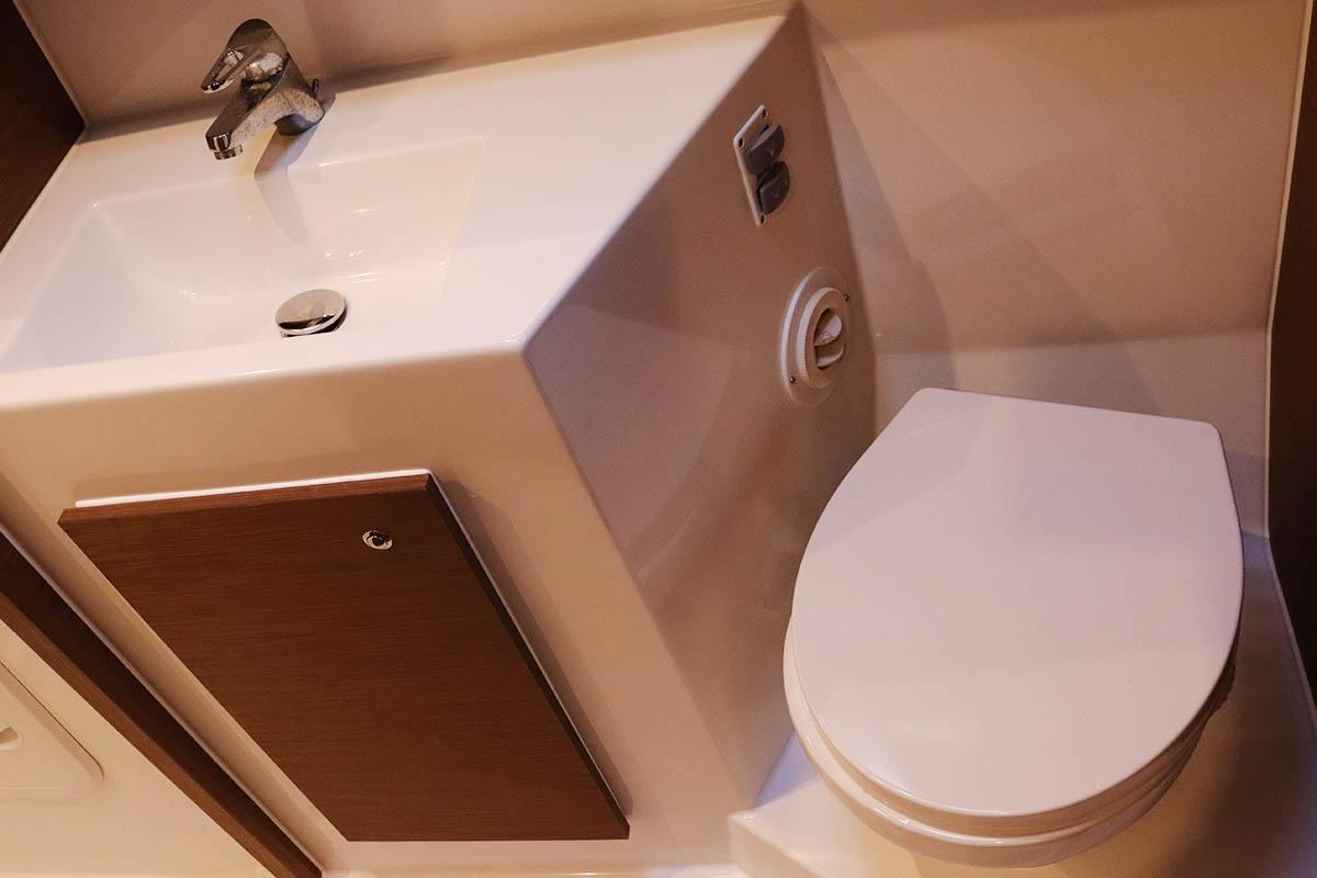 Lagoon 42 - 4 + 2 cab., picture 22