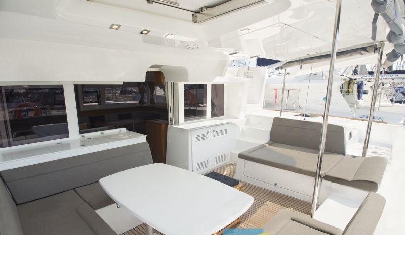 Lagoon 450 F - 4 + 2 cab., picture 4