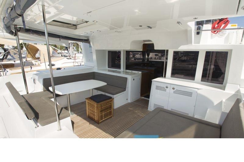 Lagoon 450 F - 4 + 2 cab., picture 5