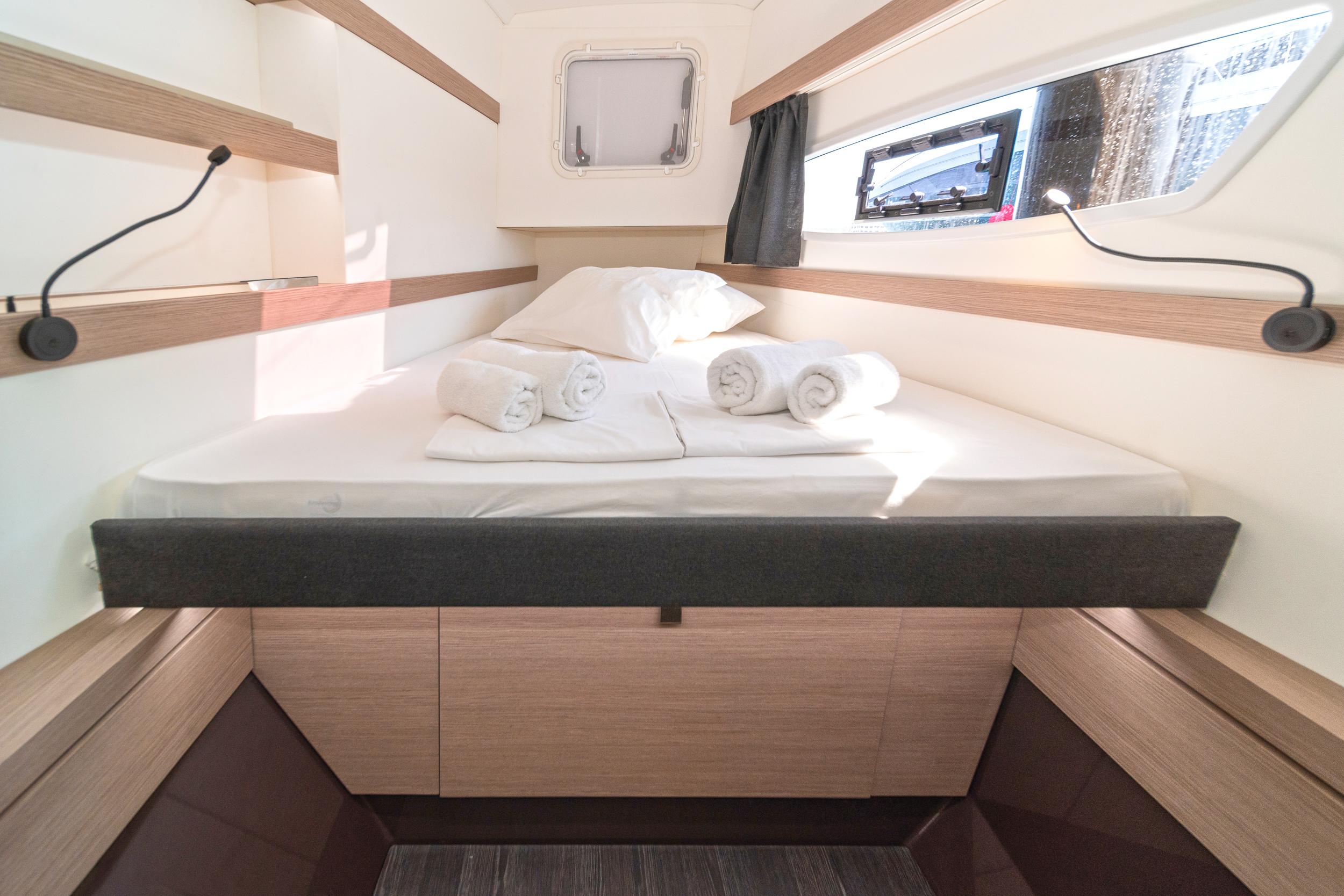 Fountaine Pajot Isla 40 - 4 + 1 cab., picture 8