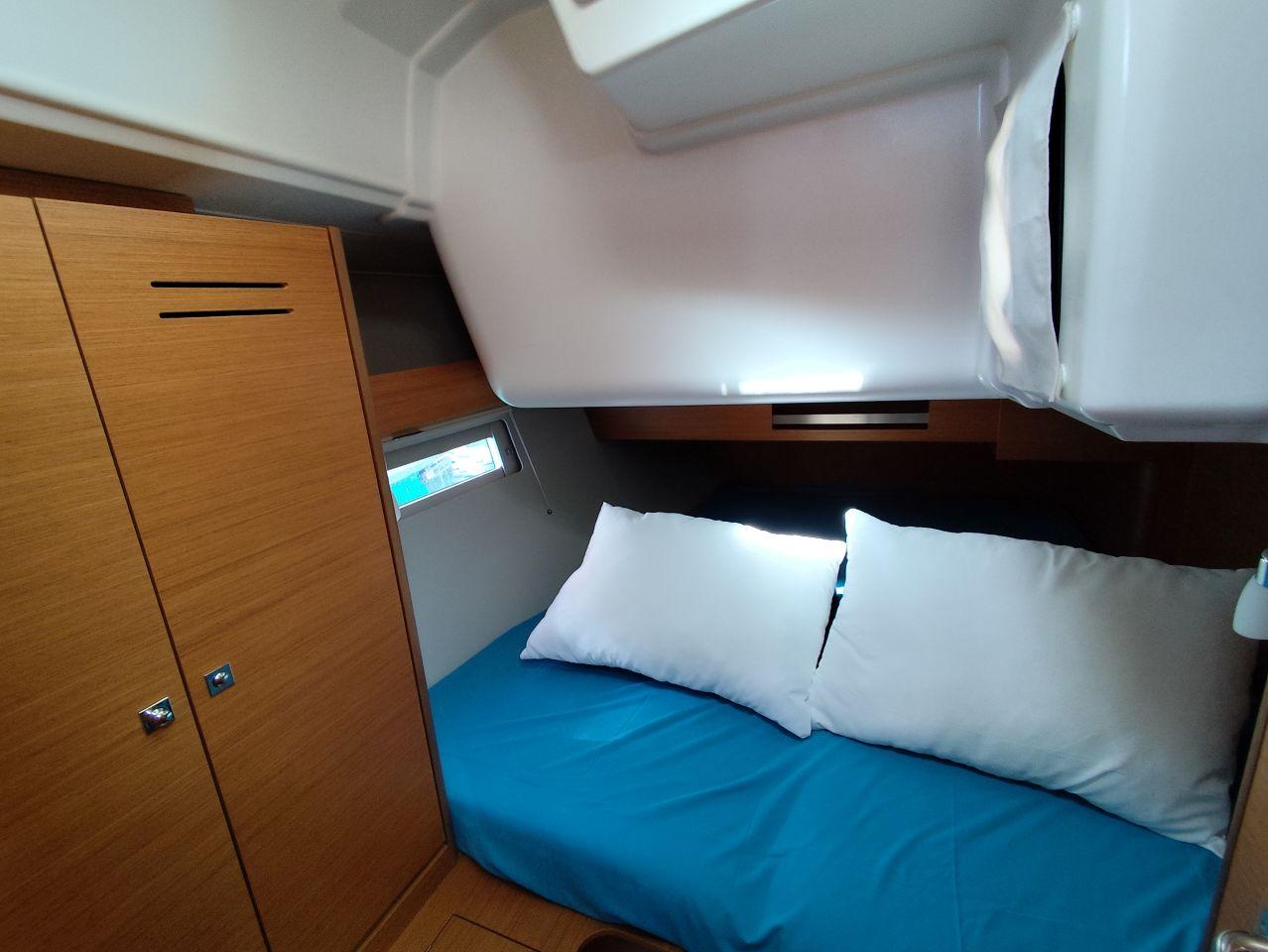 Dufour 390 GL, picture 14