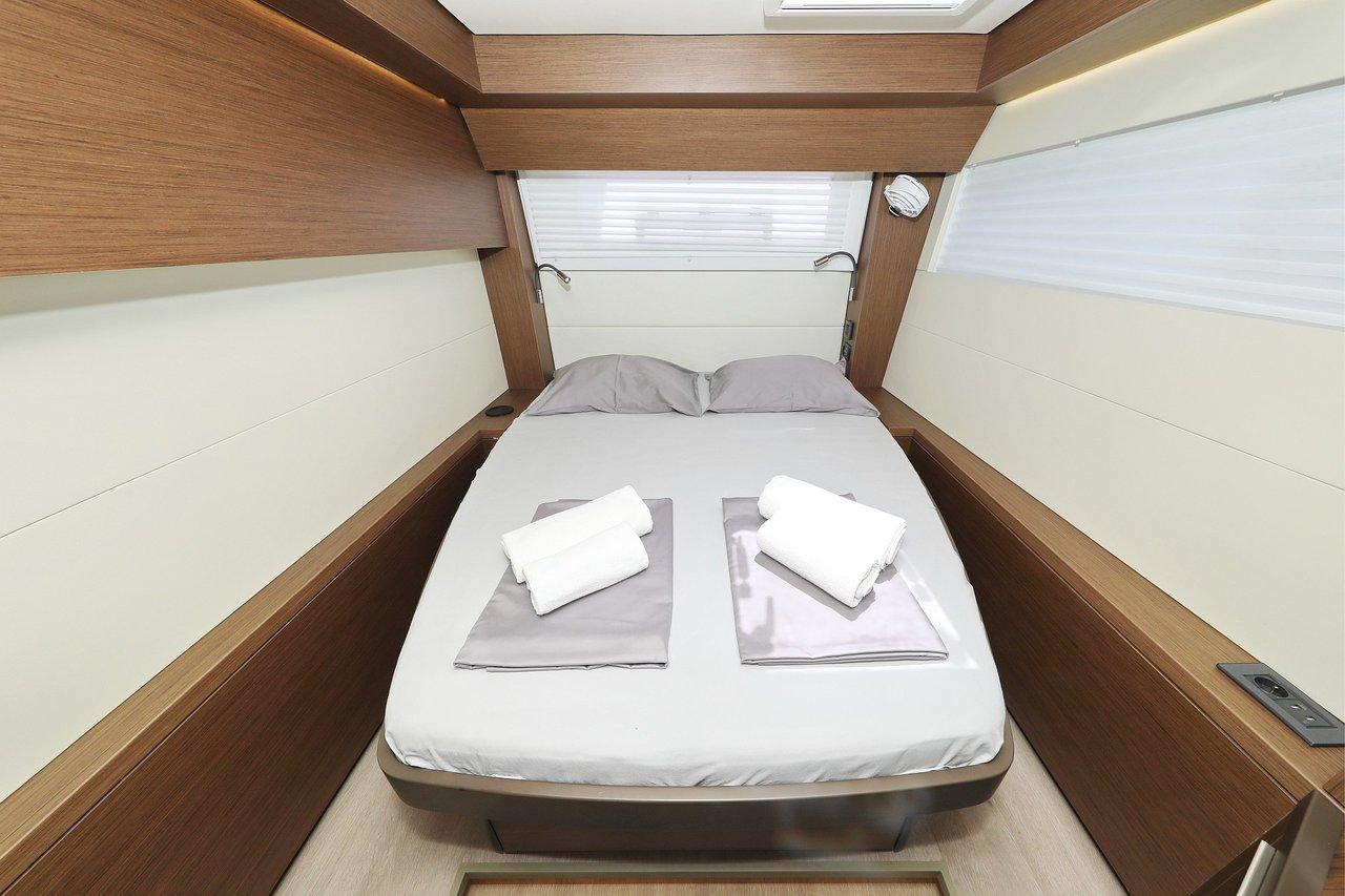Lagoon 50 - 6 + 1 cab., picture 17
