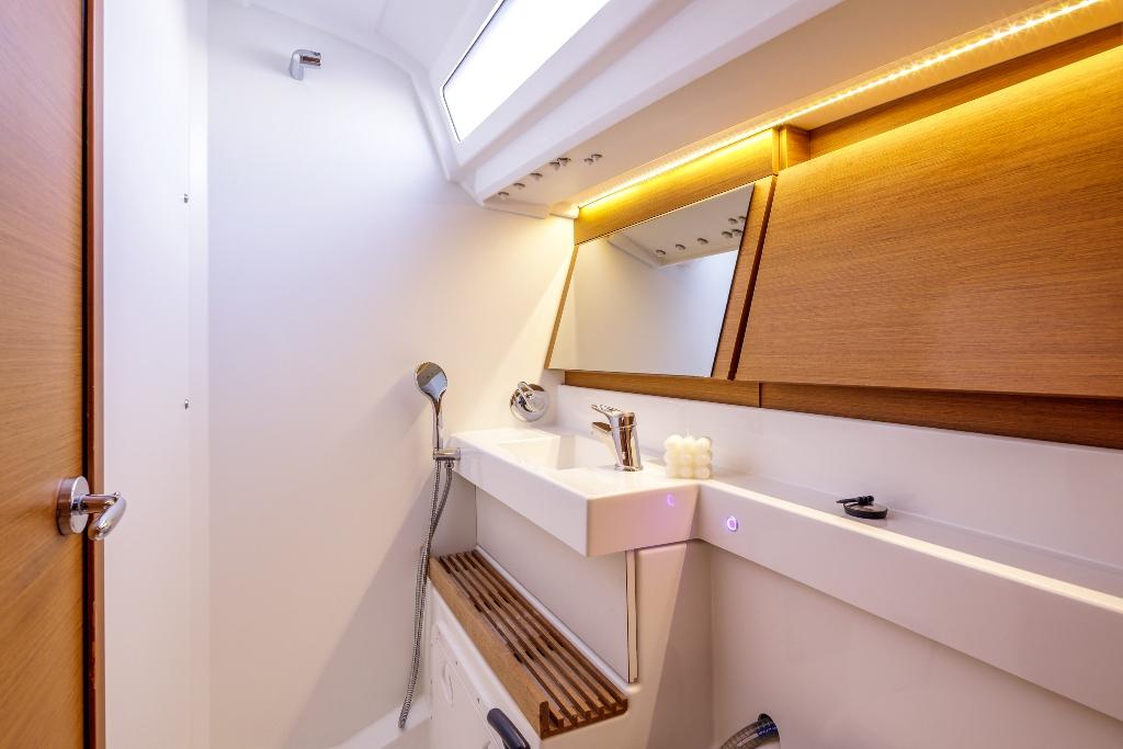 Sun Odyssey 440 - 4 cab., picture 13