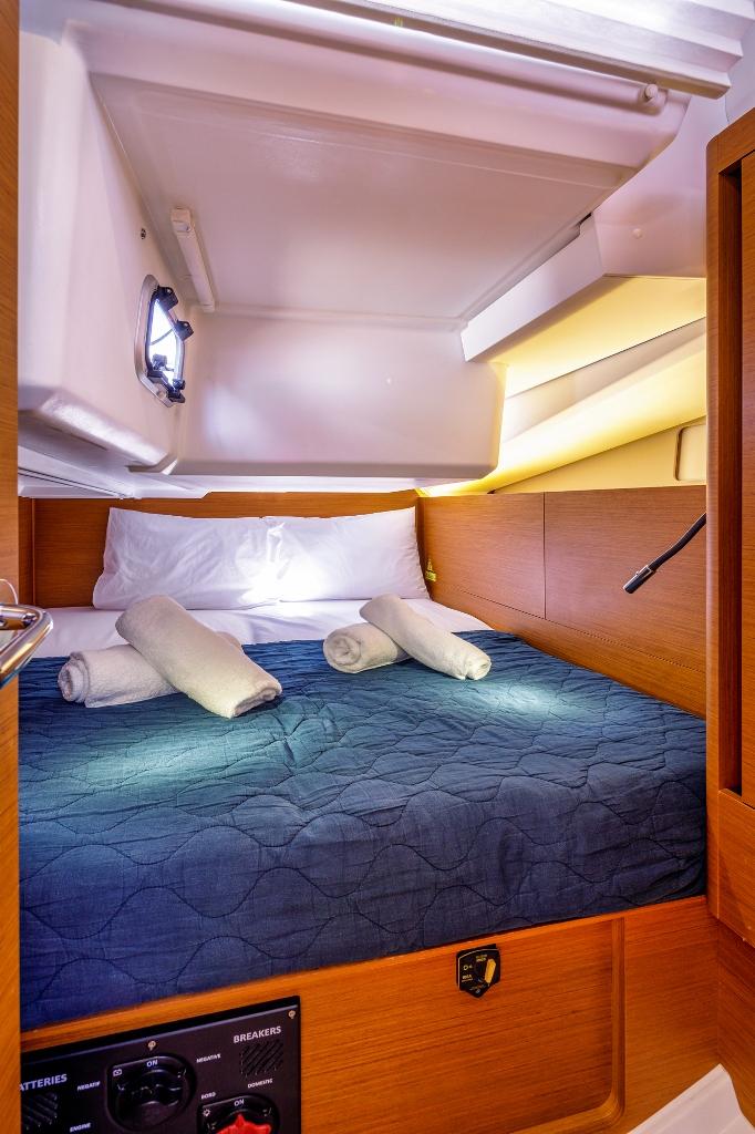 Sun Odyssey 440 - 4 cab., picture 11