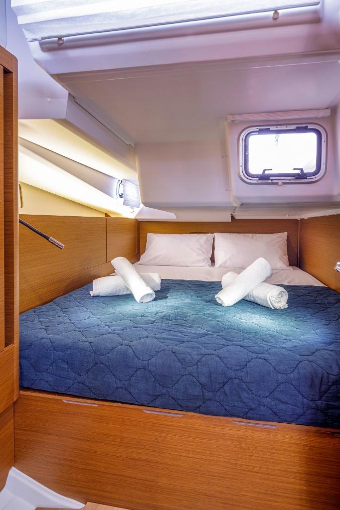 Sun Odyssey 440 - 4 cab., picture 12