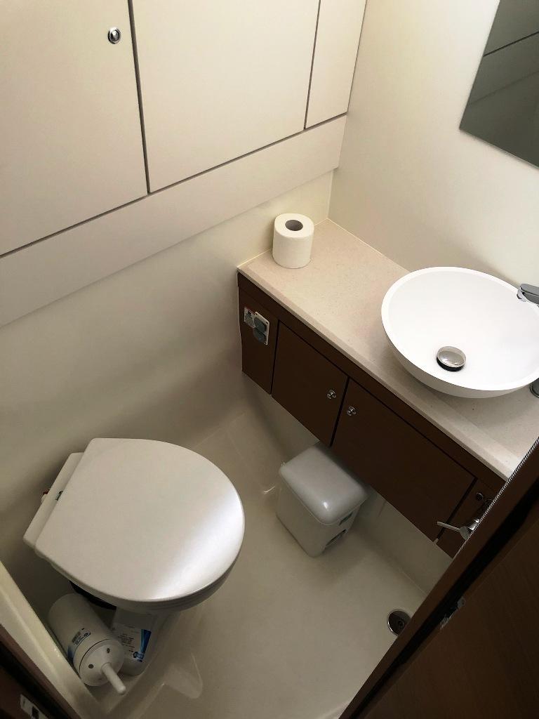 Jeanneau 54 - 5 + 1 cab.	, picture 11