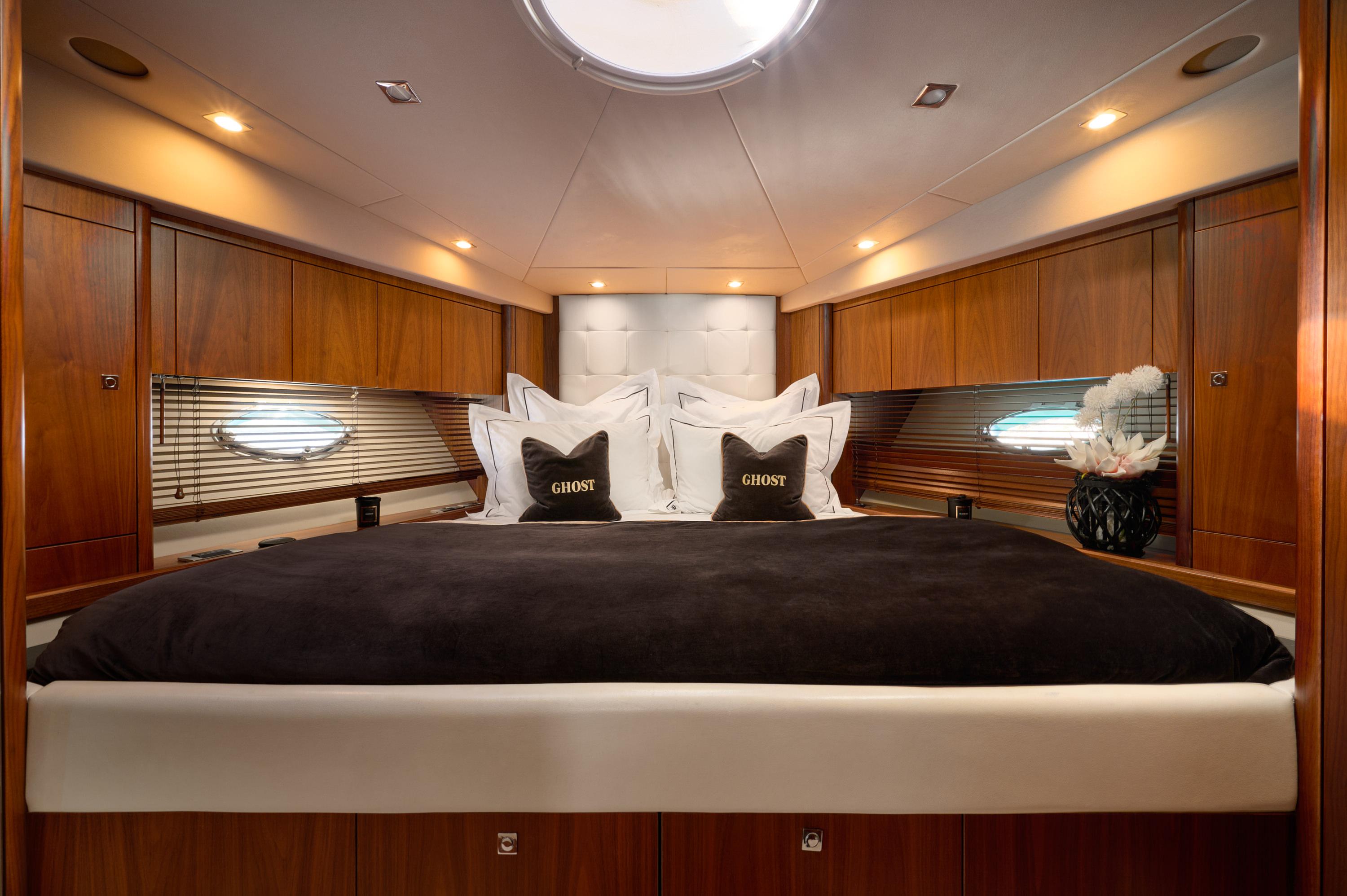 Sunseeker Predator 72, picture 9