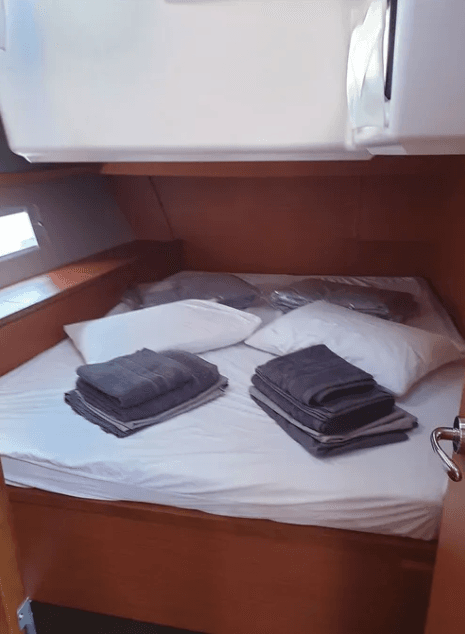 Dufour 470 - 4 + 1 cab., picture 7