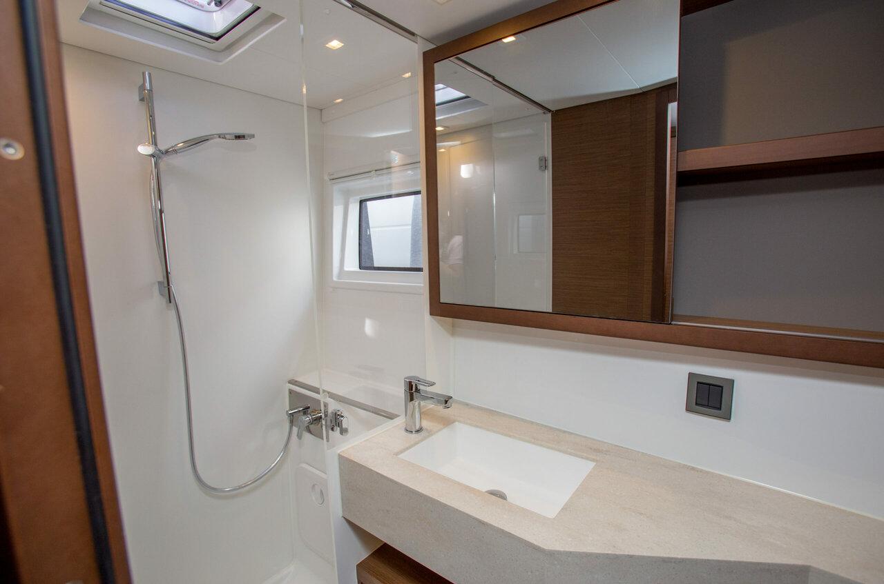 Lagoon 46 - 4 + 2 cab., picture 20