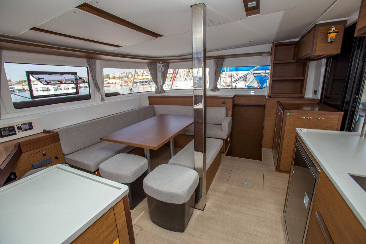 Lagoon 46 - 4 + 2 cab., picture 11