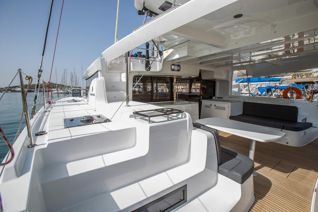 Lagoon 46 - 4 + 2 cab., picture 9