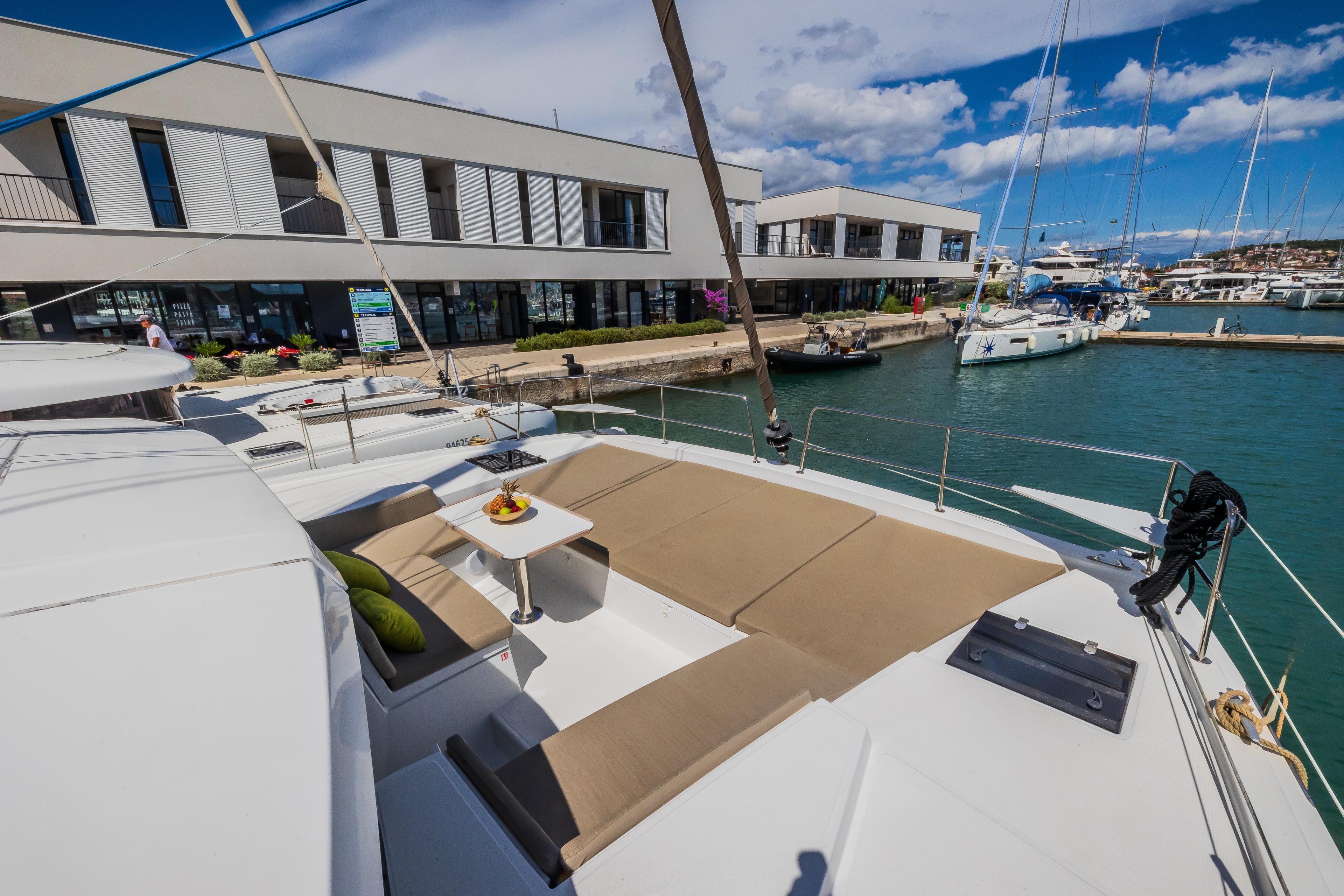 Bali 4.2 - 4 + 1 cab., picture 9