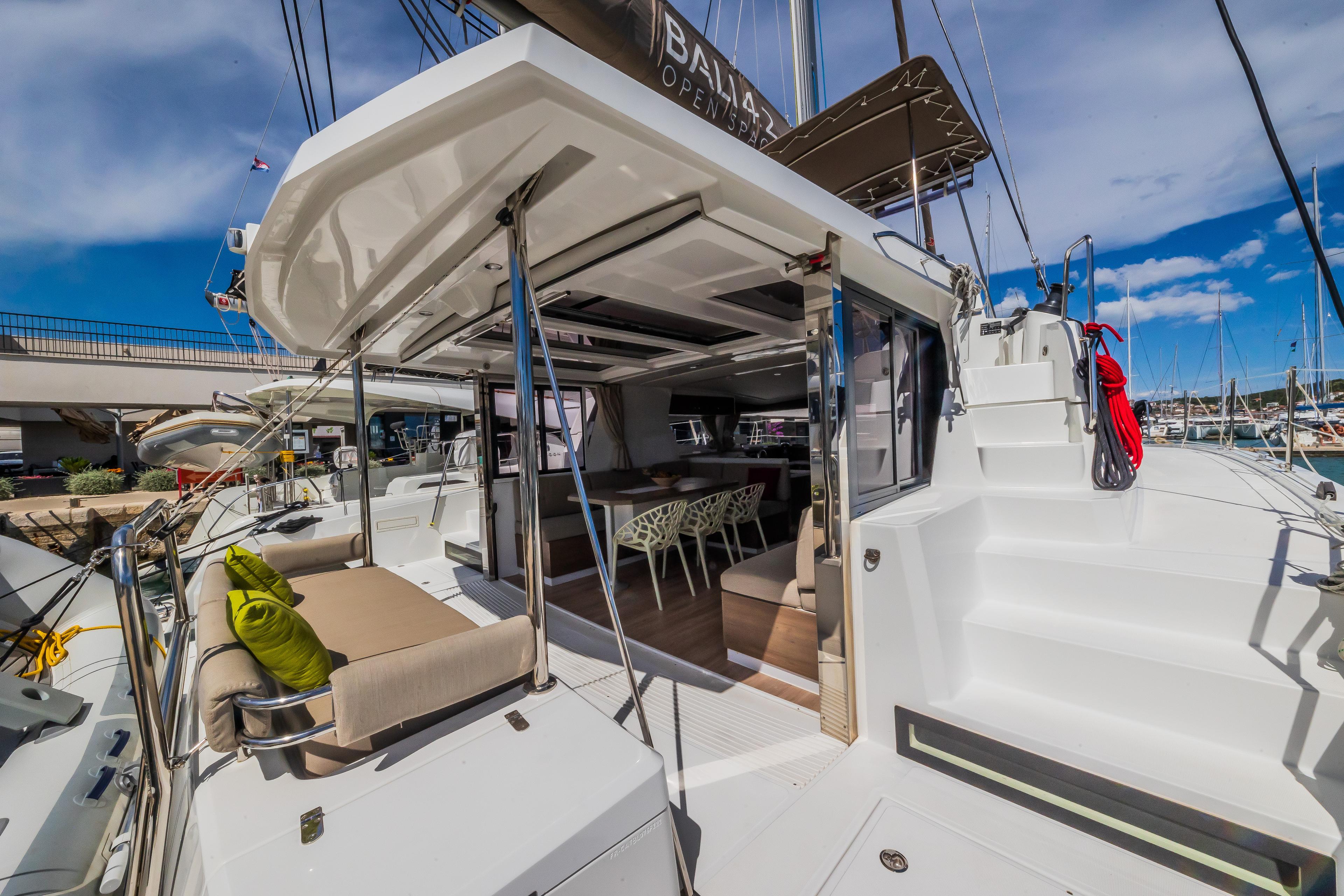 Bali 4.2 - 4 + 1 cab., picture 7