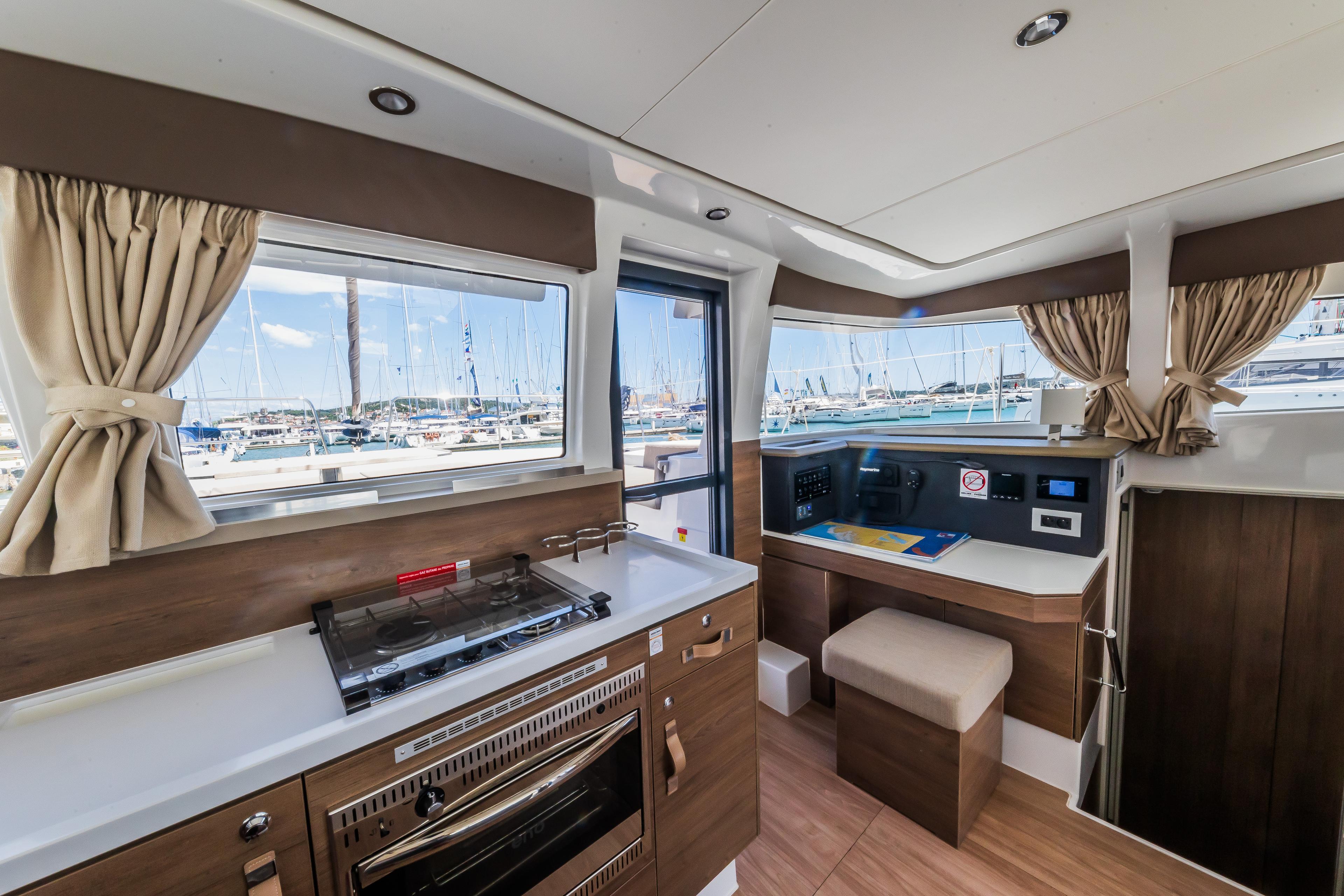 Bali 4.2 - 4 + 1 cab., picture 22