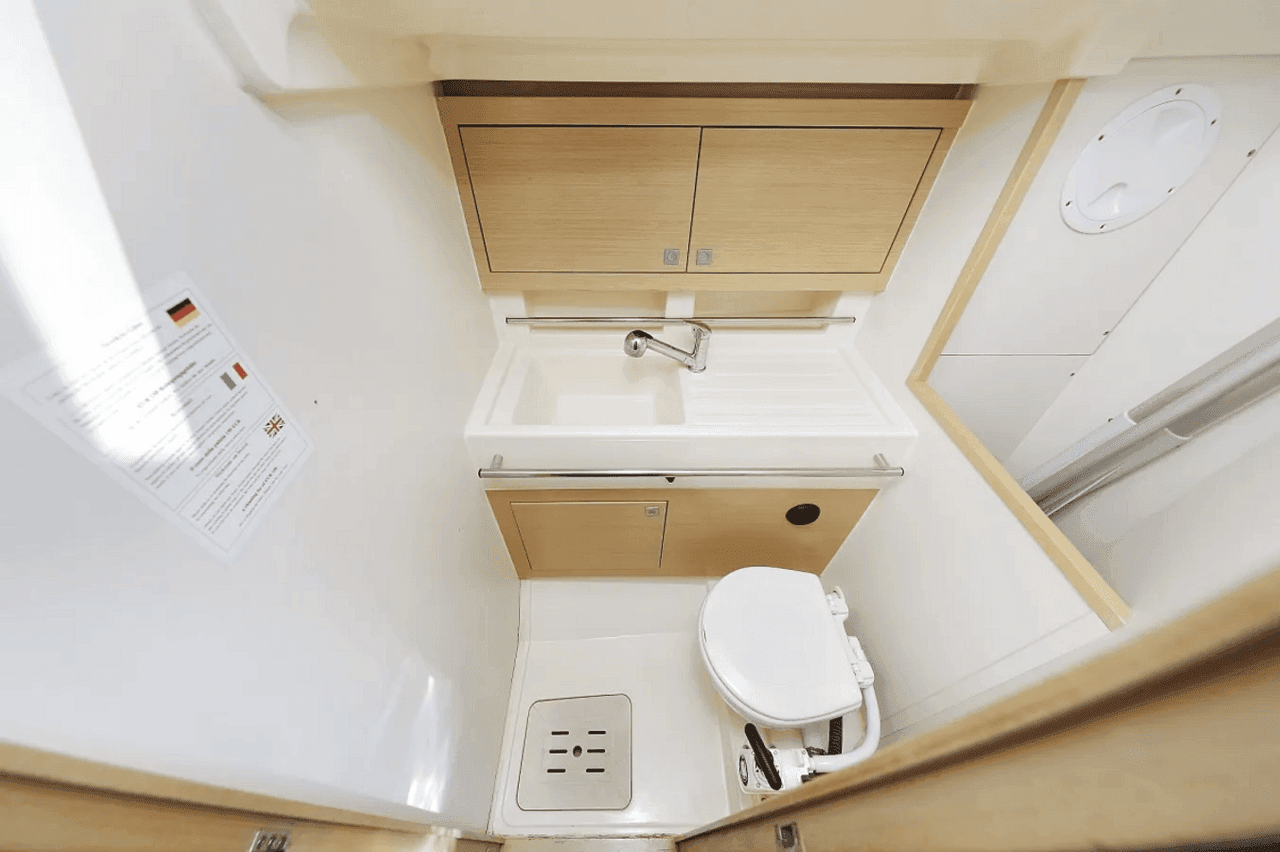 Elan 350 Performance - 3 cab., picture 21