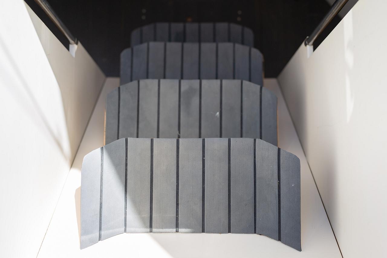 Elan 350 Performance - 3 cab., picture 14