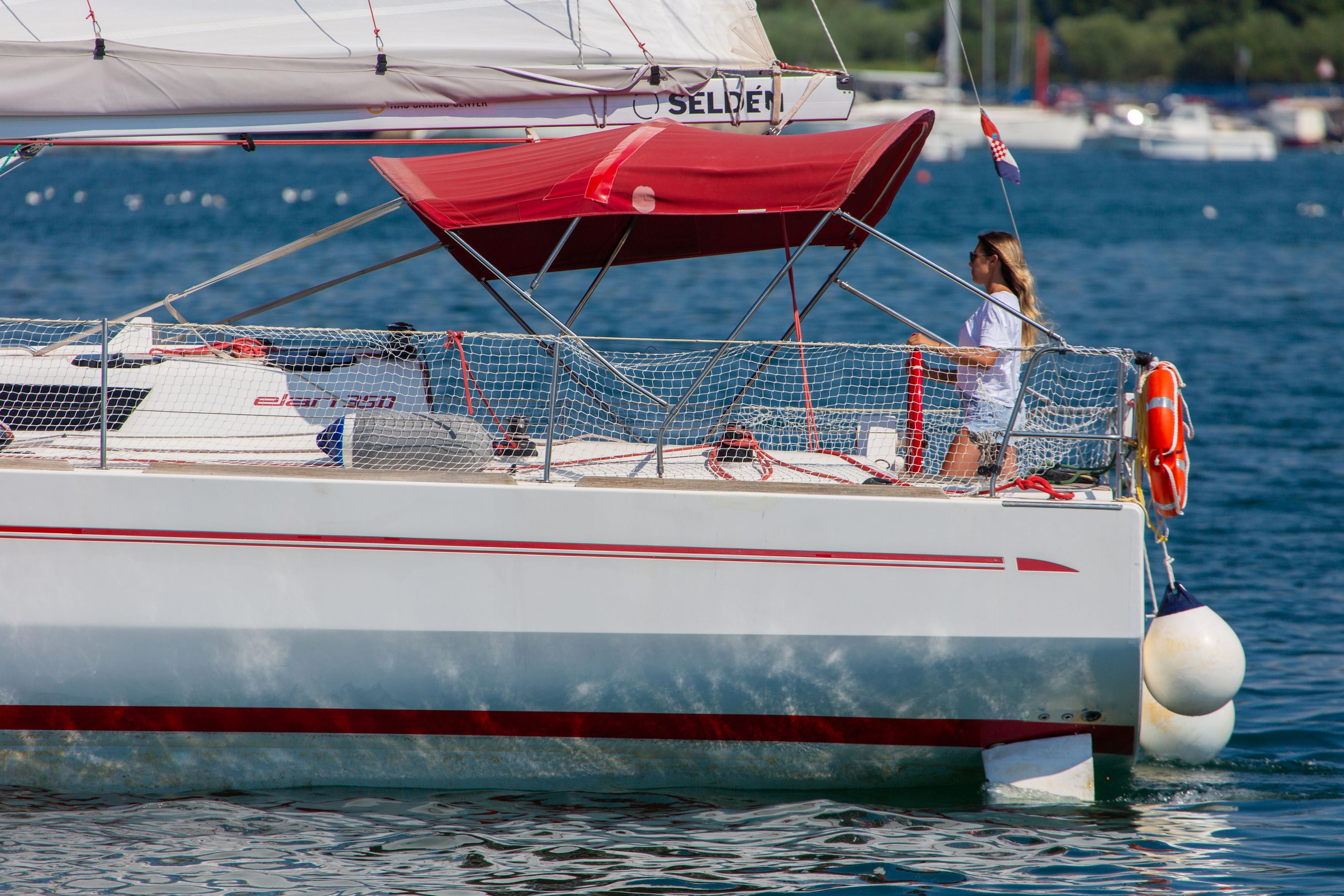 Elan 350 Performance - 3 cab., picture 3