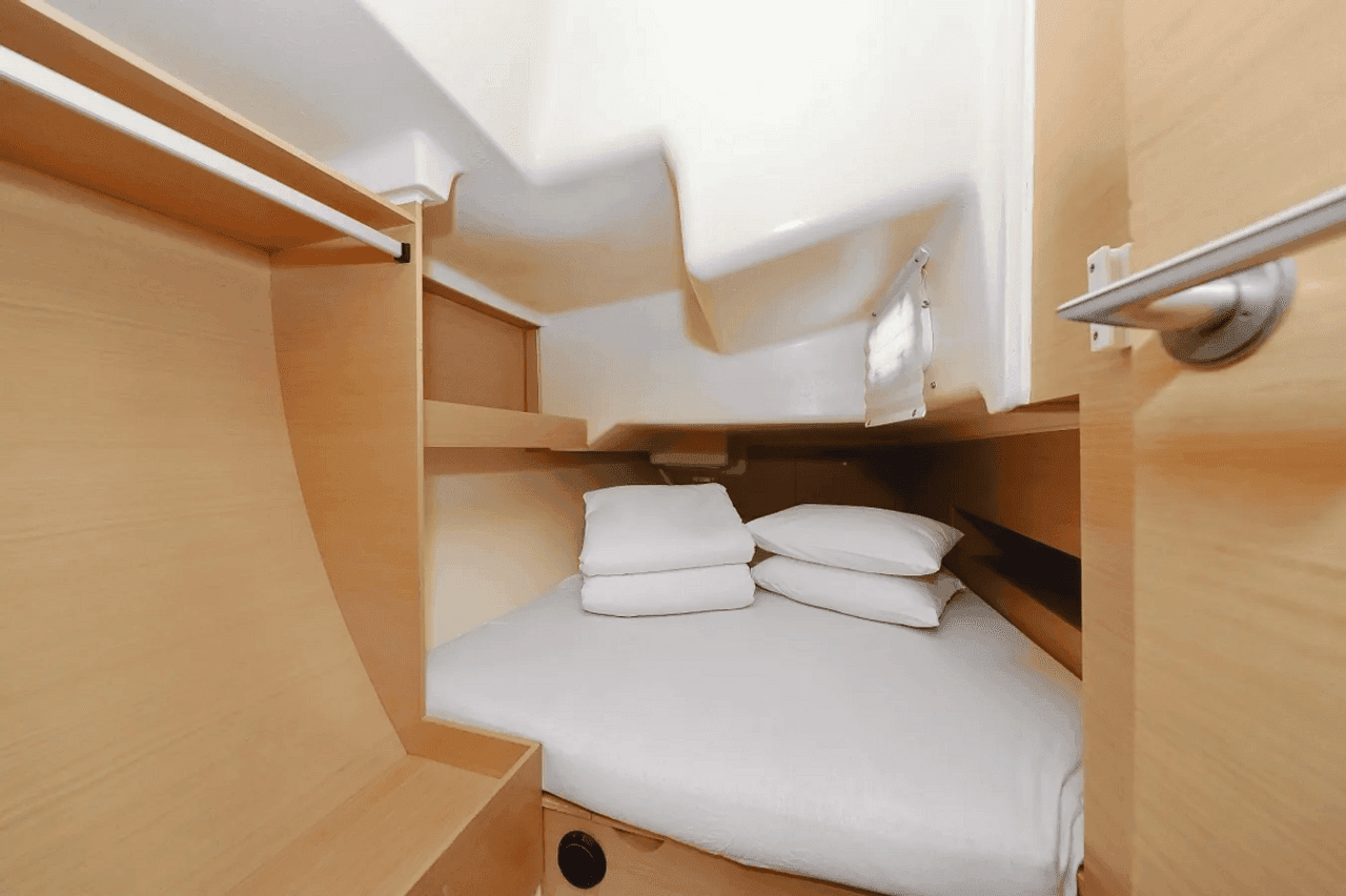 Elan 350 Performance - 3 cab., picture 19