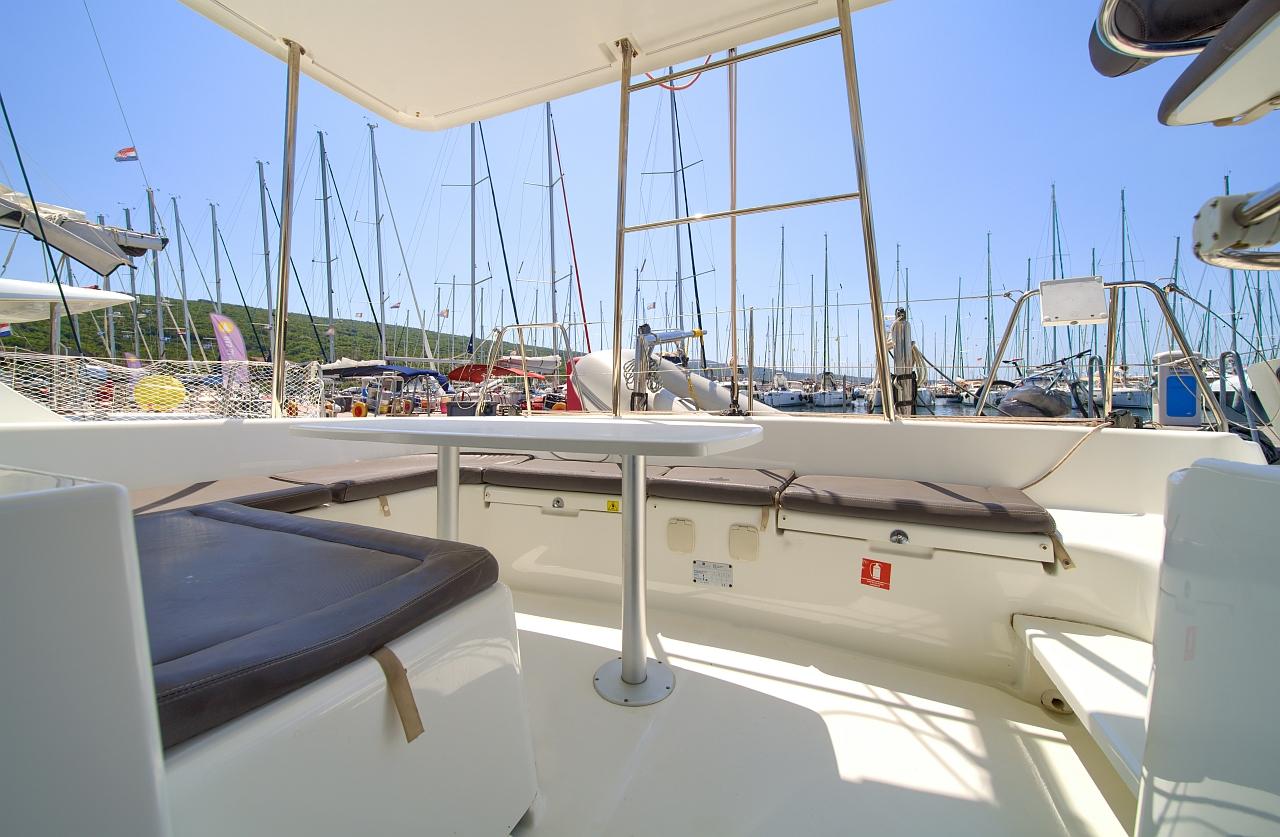 Lagoon 380 S2 - 4 + 2 cab. - Atenea, picture 8