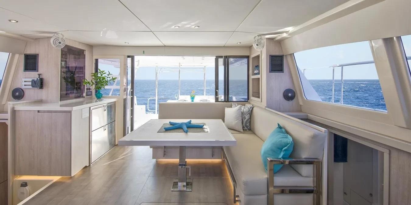 Leopard 434 PC - Aquaholic, picture 11