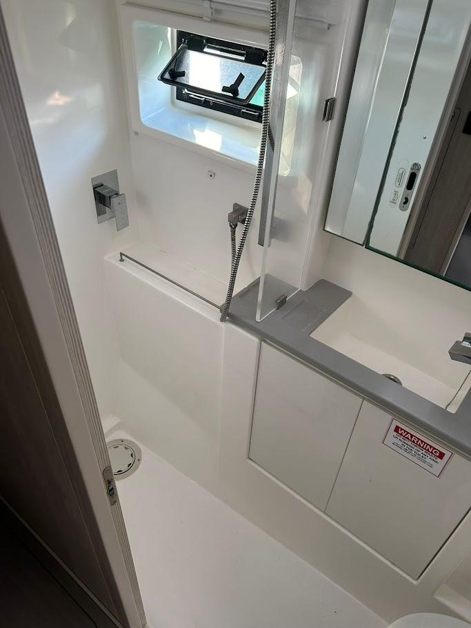 Leopard 434 PC - Aquaholic, picture 7