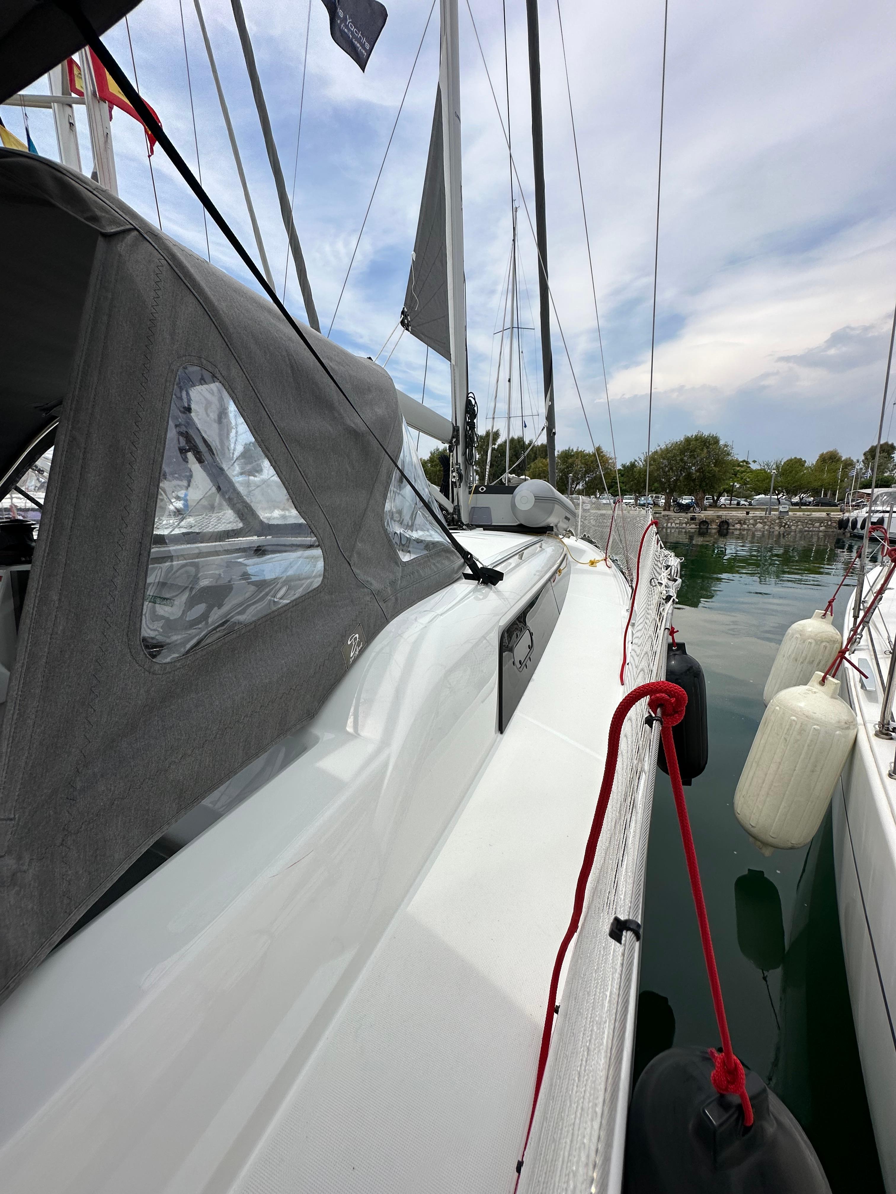 Oceanis 34.1, picture 4