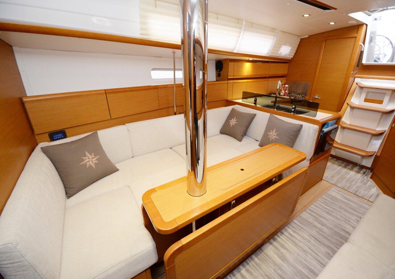 Sun Odyssey 379 - 2 cab., picture 7