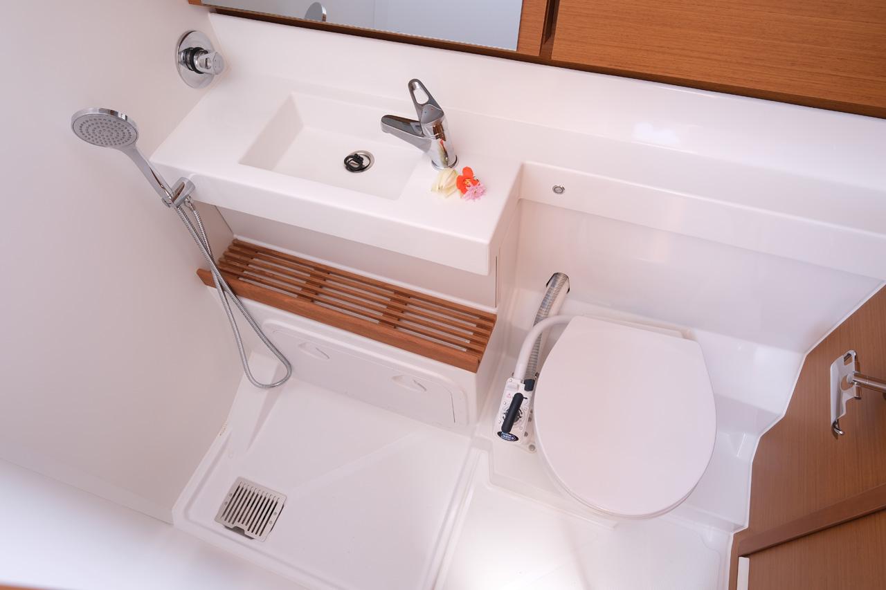 Sun Odyssey 440 - 4 cab., picture 14