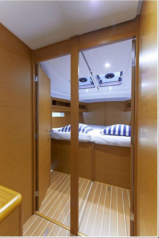 Sun Odyssey 479 - 4 cab., picture 12