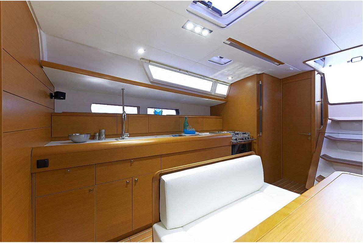 Sun Odyssey 479 - 4 cab., picture 8