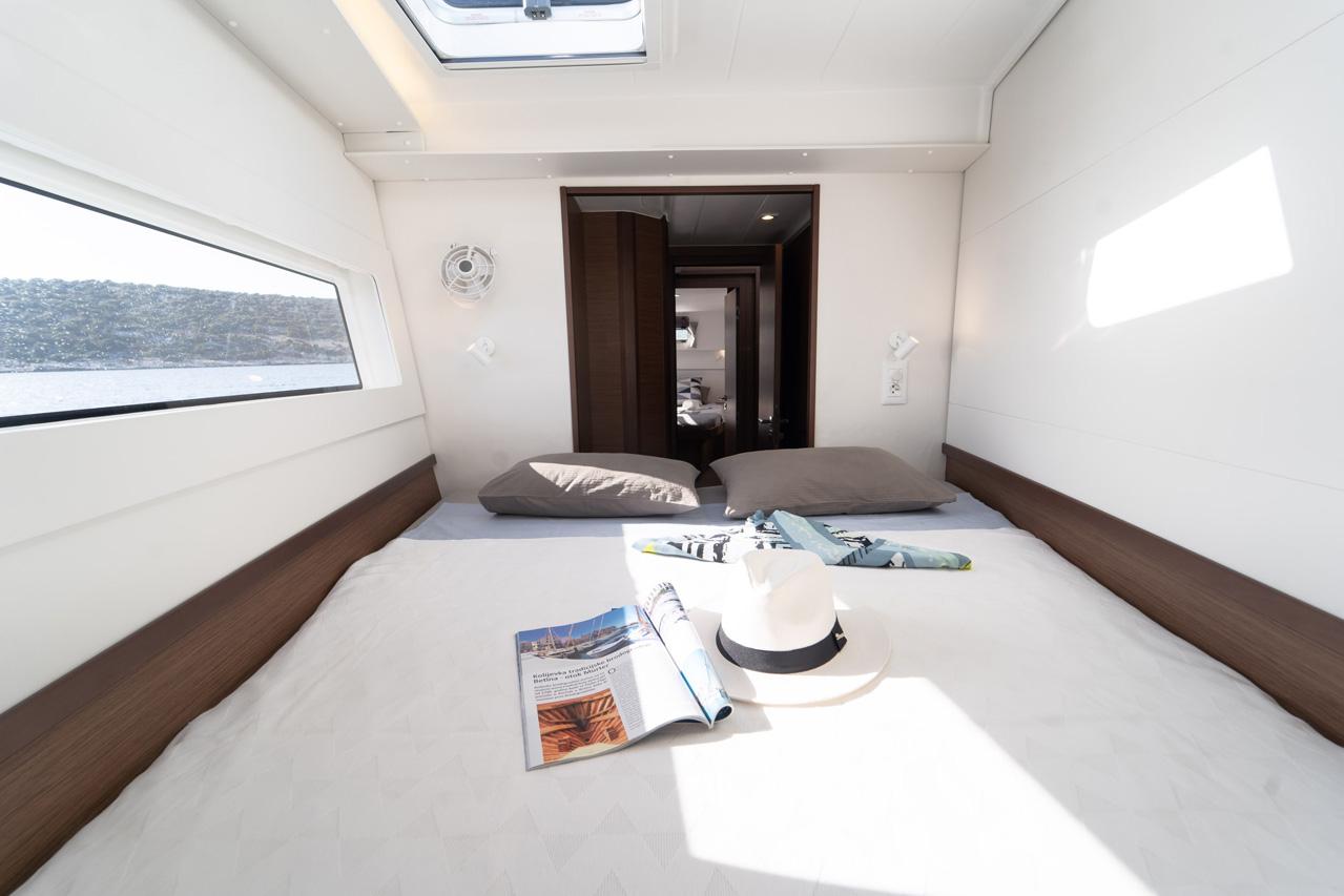 Lagoon 40 - 4 + 2 cab, picture 22