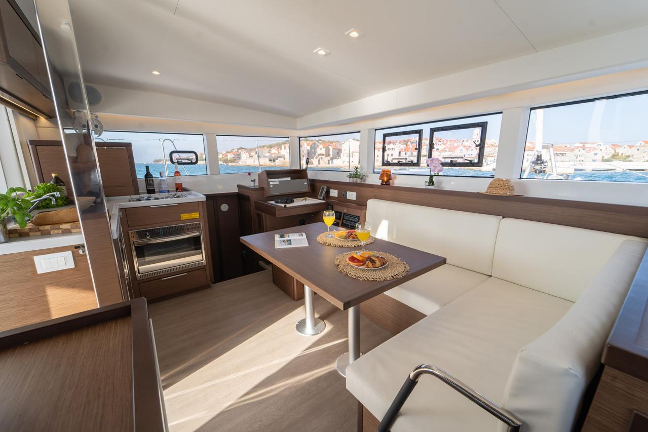 Lagoon 40 - 4 + 2 cab, picture 15