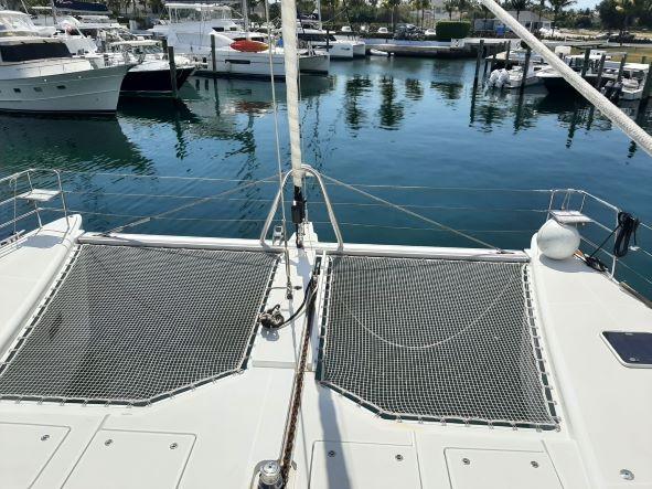 Lagoon 620 - 5 + 2 cab.	, picture 8