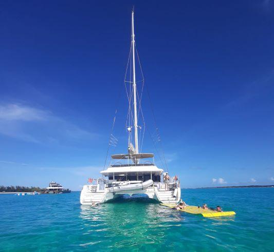 Lagoon 620 - 5 + 2 cab.	, picture 1