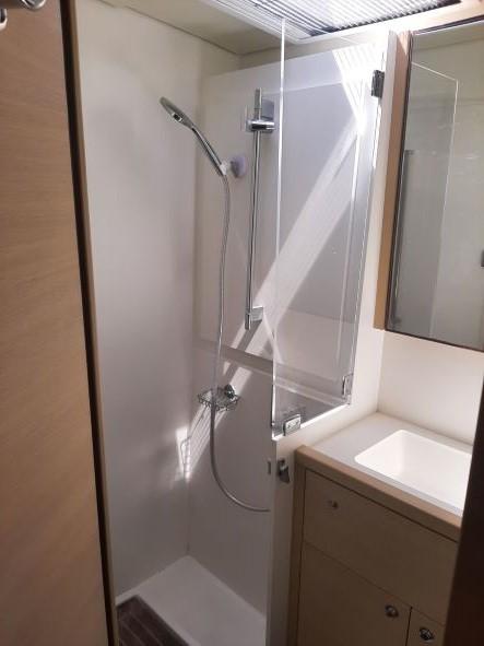 Lagoon 620 - 5 + 2 cab.	, picture 15