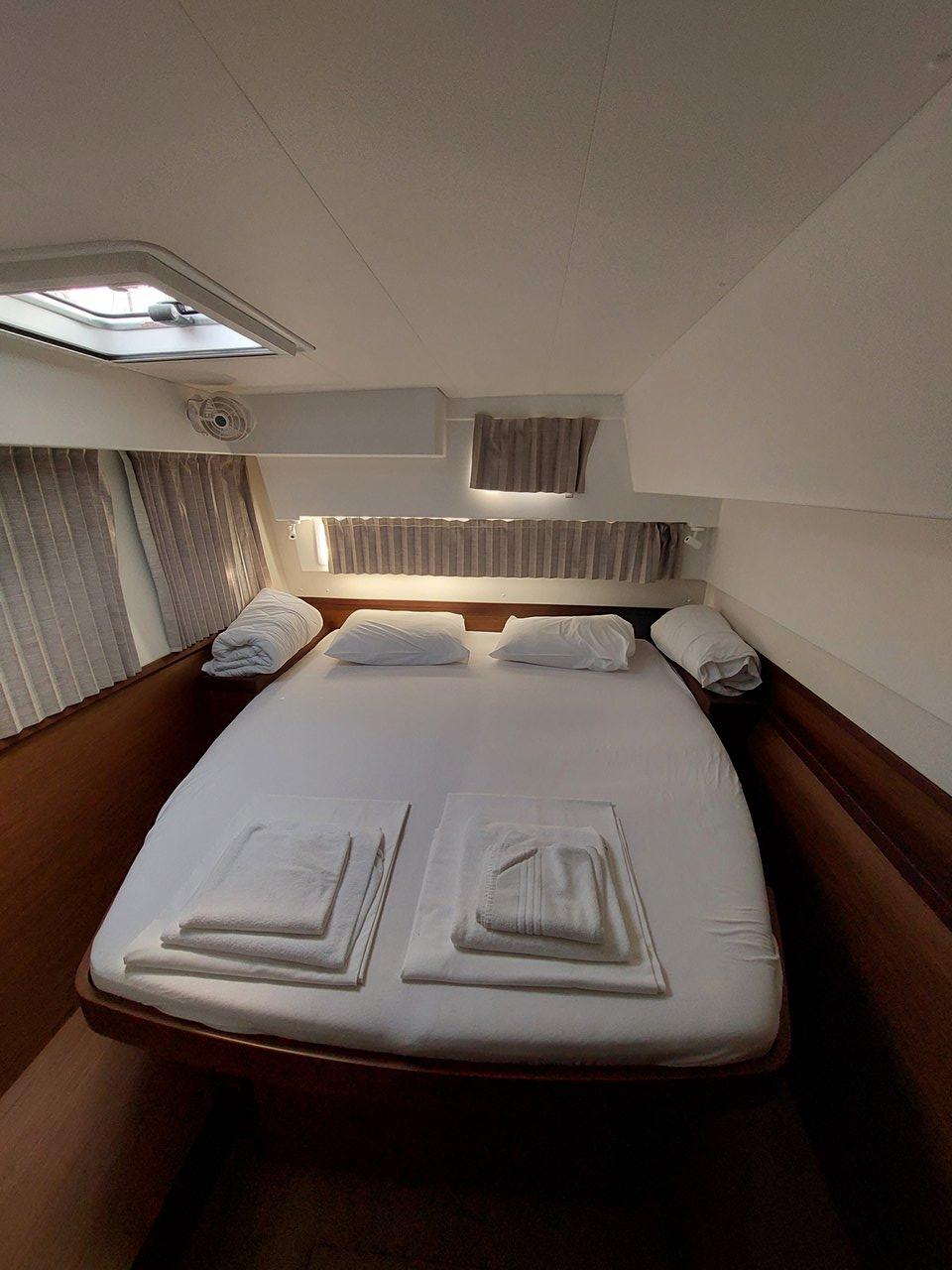 Lagoon 42 - 4 + 2 cab., picture 19