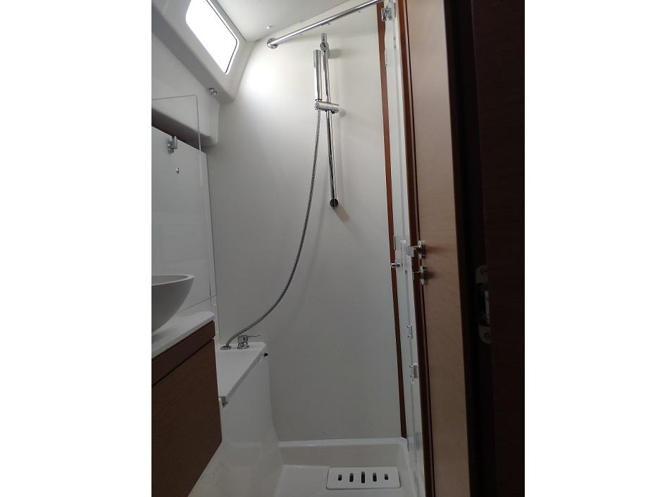 Jeanneau 51, picture 10