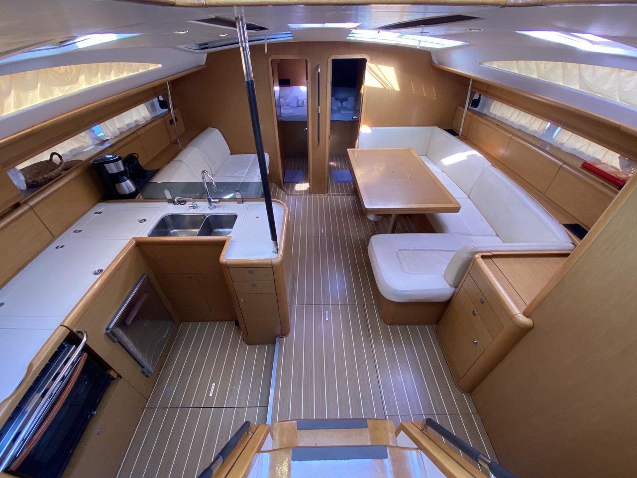 Jeanneau 53 - 5 + 1 cab., picture 12
