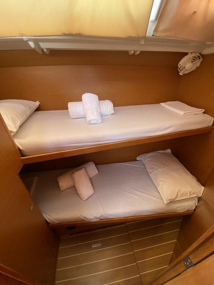 Jeanneau 53 - 5 + 1 cab., picture 17