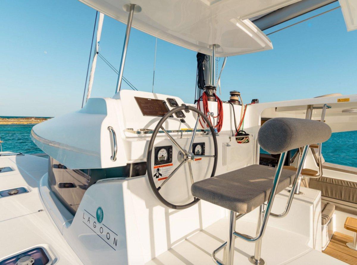 Lagoon 42 - 4 + 2 cab., picture 11