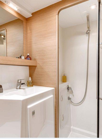 Lagoon 42 - 4 + 2 cab., picture 18