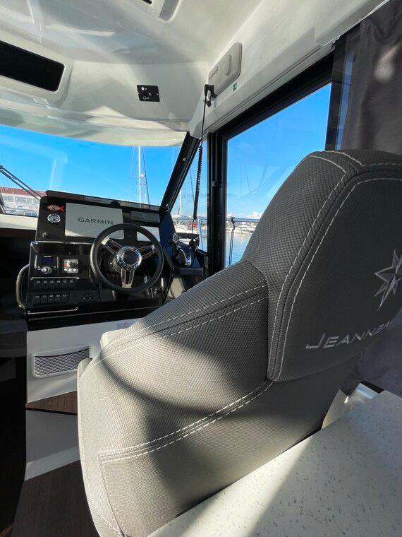 Merry Fisher 1095, picture 4