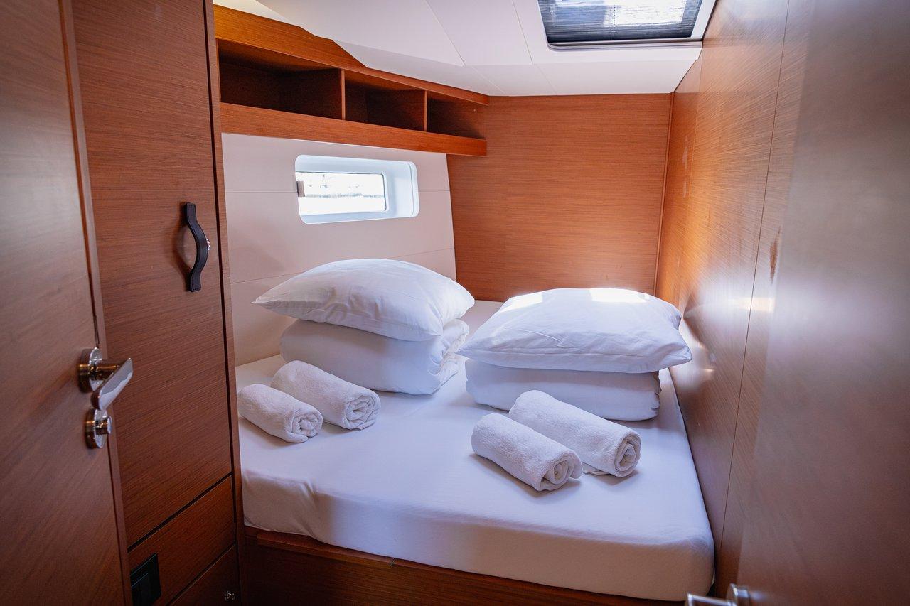 Jeanneau 54 - 5 + 1 cab.	, picture 15