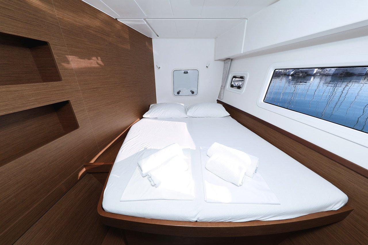 Lagoon 42 - 4 + 2 cab., picture 40