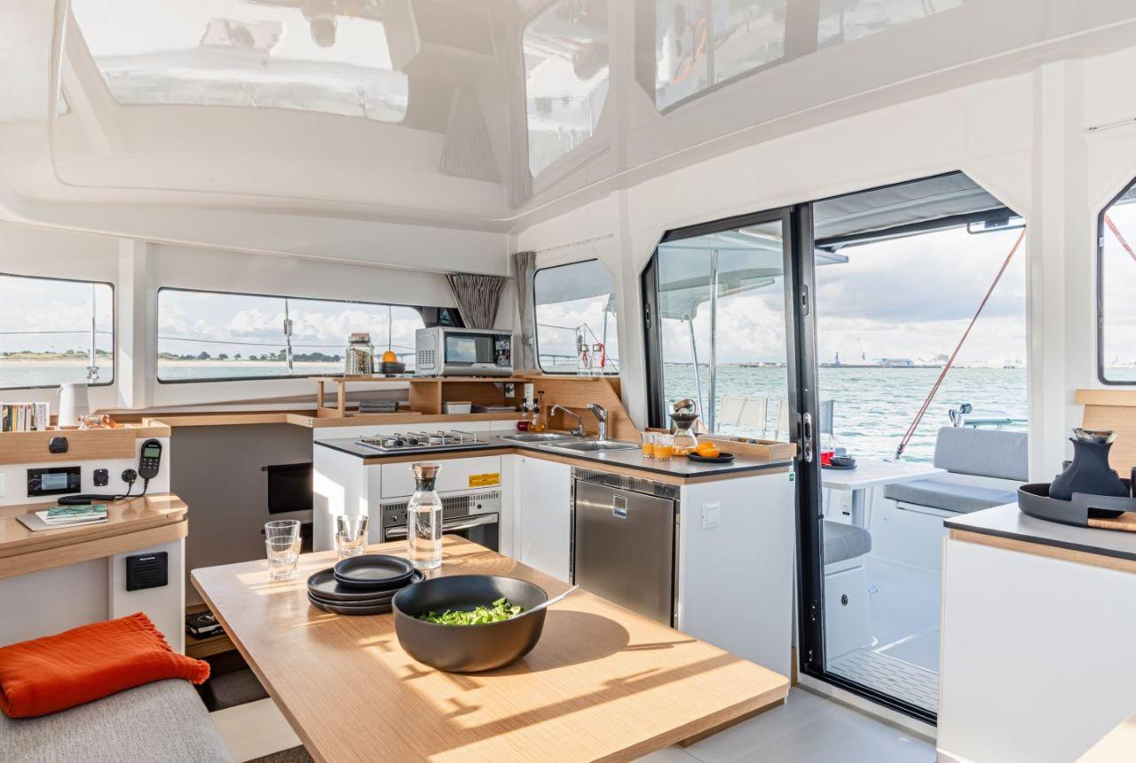 Excess 11 - 4 + 2 cab., picture 6