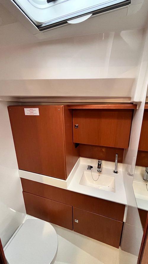 Bavaria C45 - 4 cab., picture 13