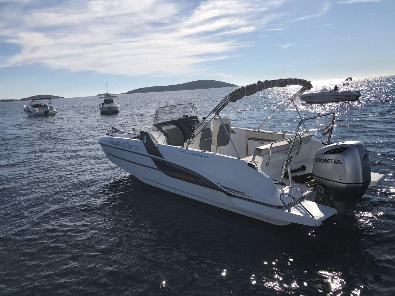 Beneteau Flyer 7.7 Space Deck, picture 5